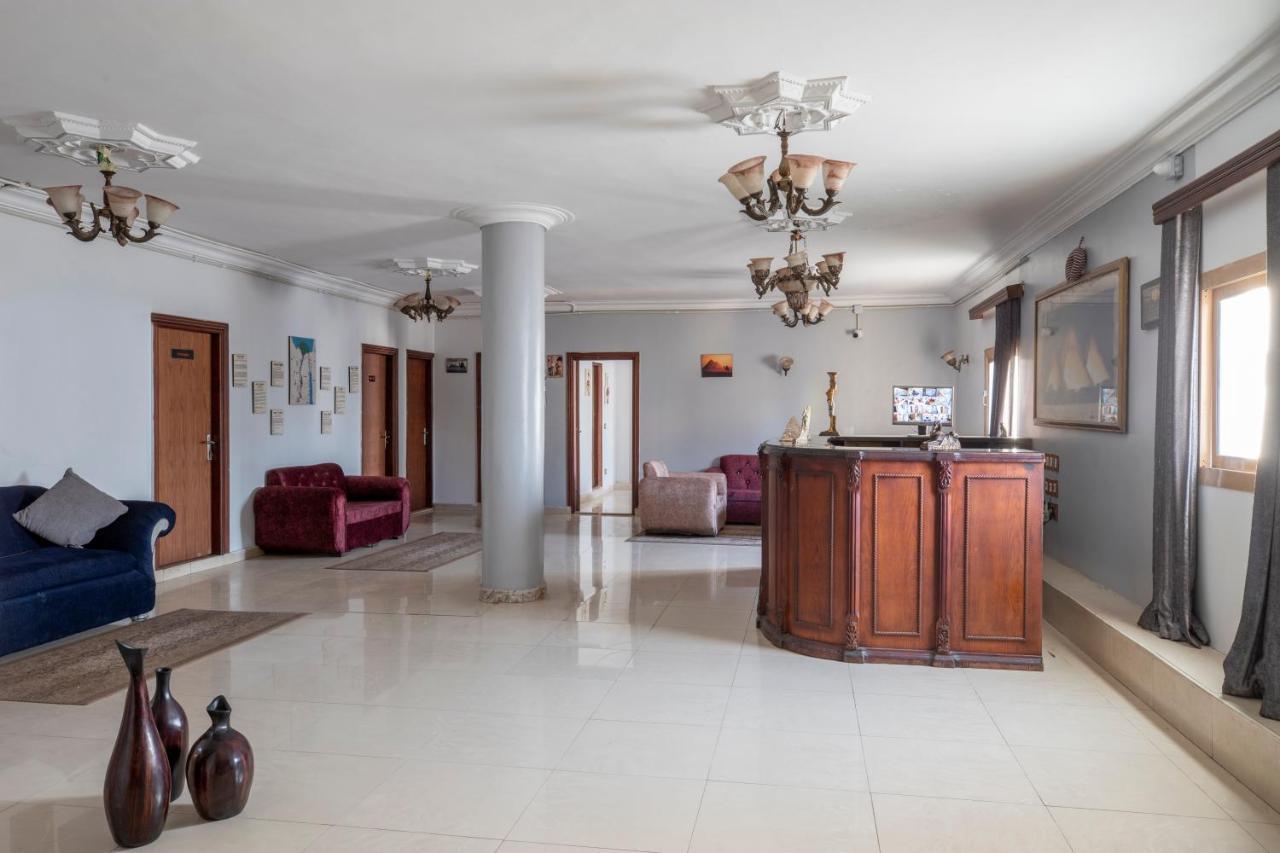 Pyramids Inn Hotel Kafret el-Gabal Exterior foto