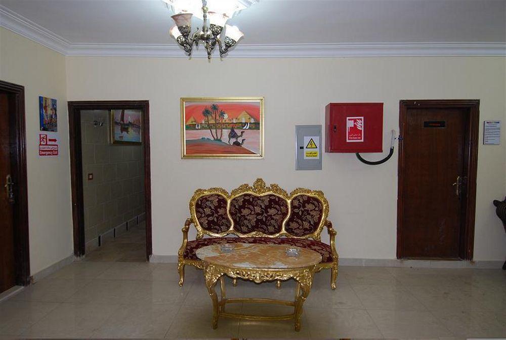 Pyramids Inn Hotel Kafret el-Gabal Exterior foto